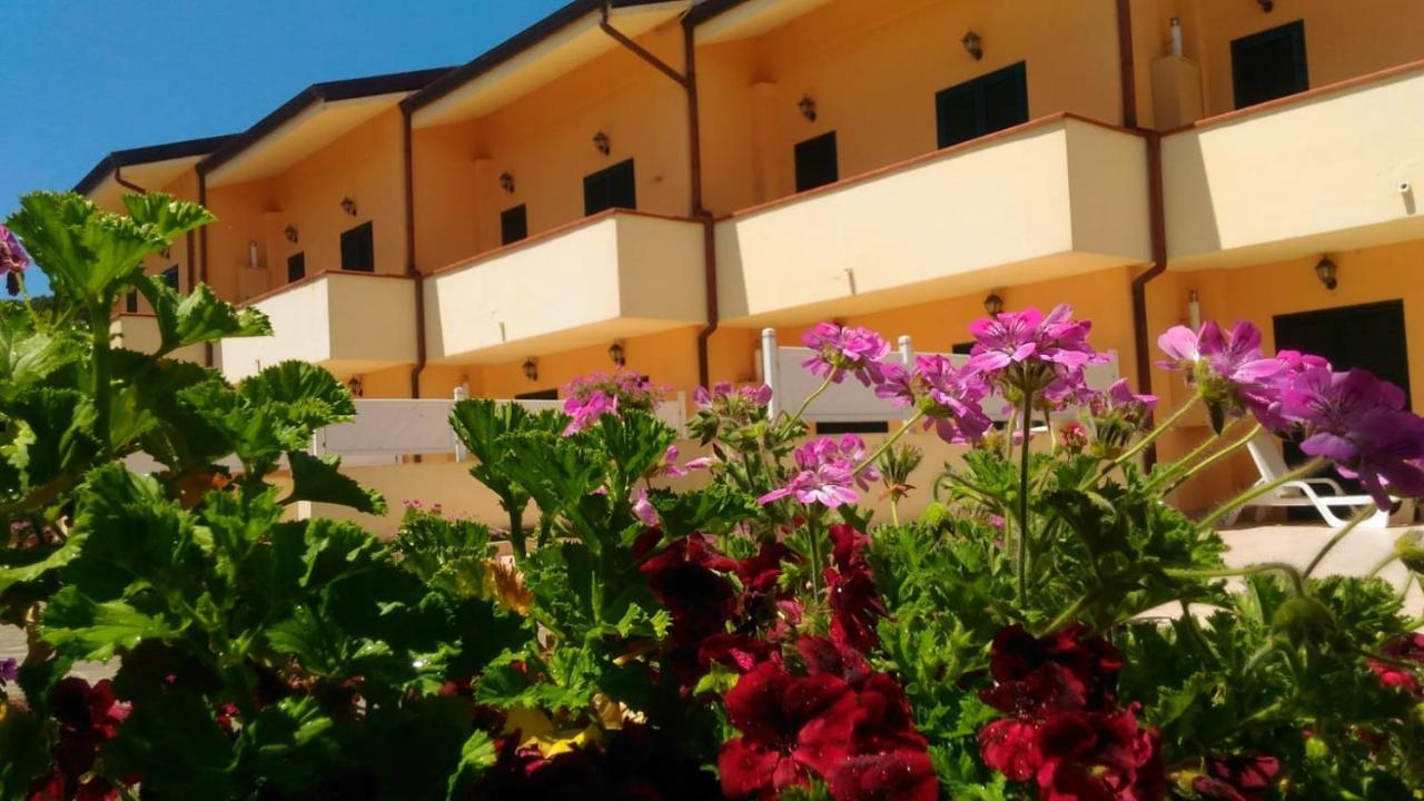 Aparthotel Conca Degli Dei Paestum Exterior foto