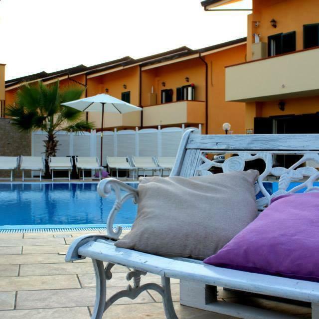 Aparthotel Conca Degli Dei Paestum Exterior foto